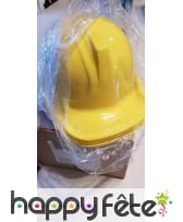 Photo de Casque de chantier en plastique jaune prise par Anthony