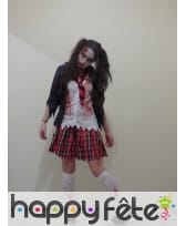 Photo de Déguisement écolière zombie horreur prise par Alison