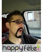 Photo de Fausses moustaches/bouc de rapper prise par Maxime L.