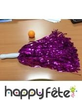 Photo de Paire de pompom rose métallisé prise par Aline FURTER