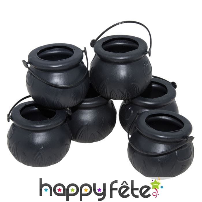 6 Mini chaudrons noirs de 6 cm