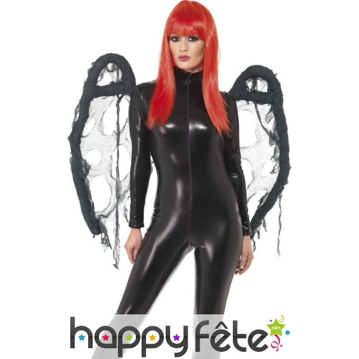 Ailes noires gothiques