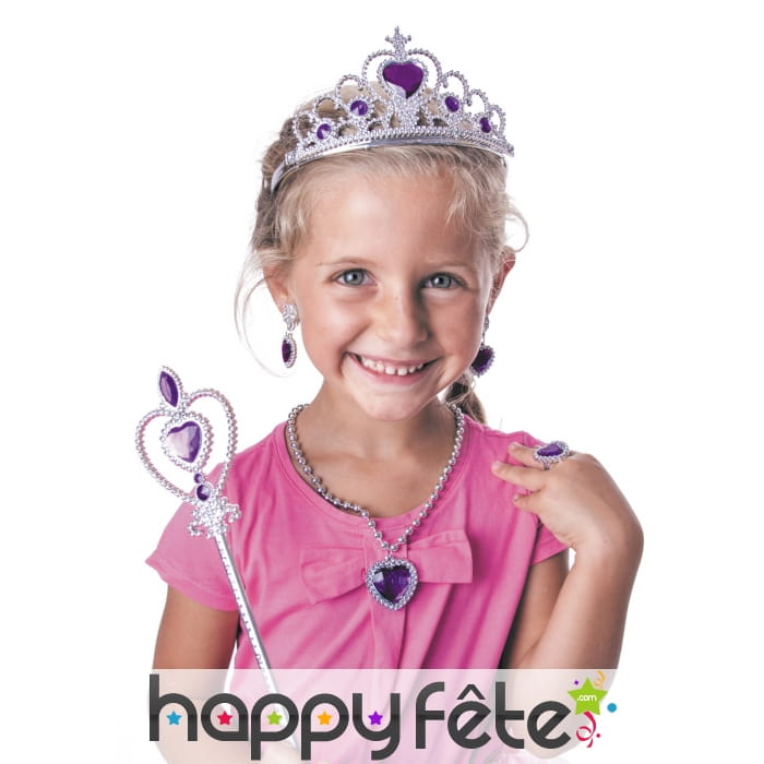Accessoires violets de petite princesse