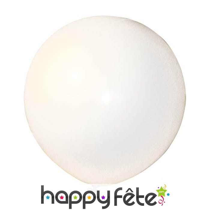 Ballon blanc géant. circonférence 3.5 m