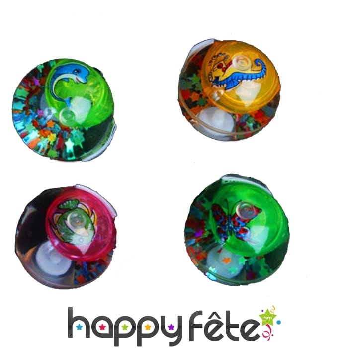 Balle lumineuse avec animal flottant