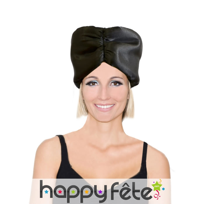 Bonnet noir oriental