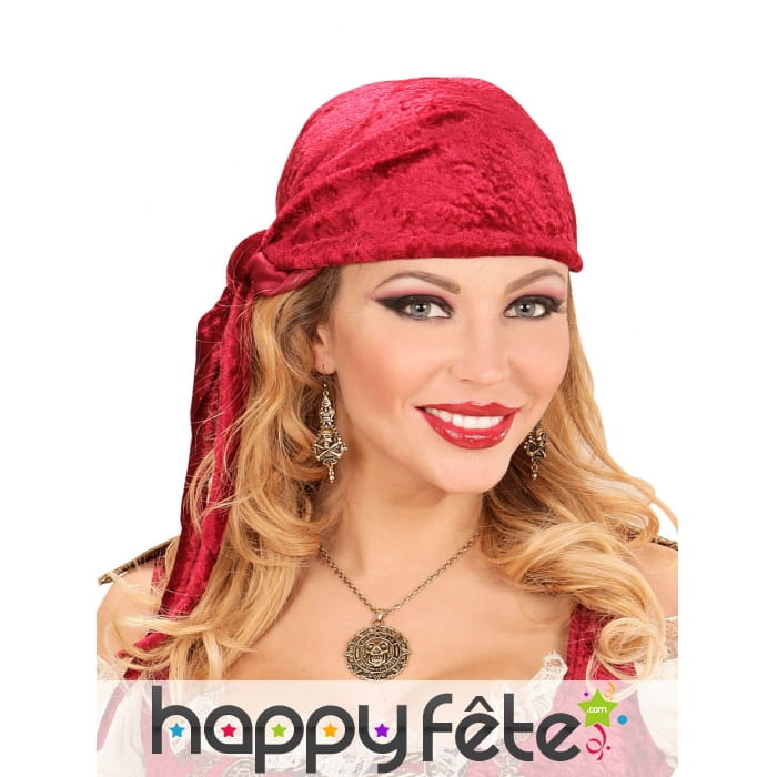 Collier avec pendentif médaillon de pirate