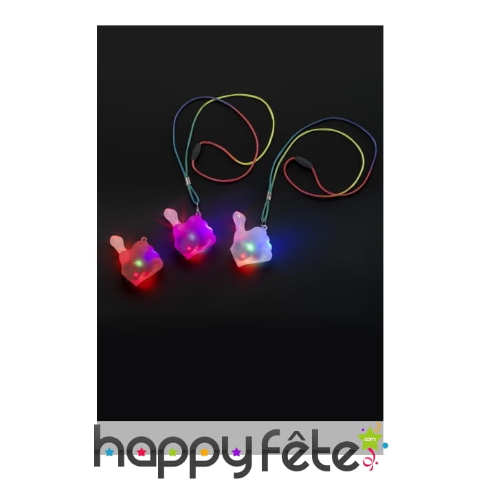 Collier avec pendentif pouce lumineux