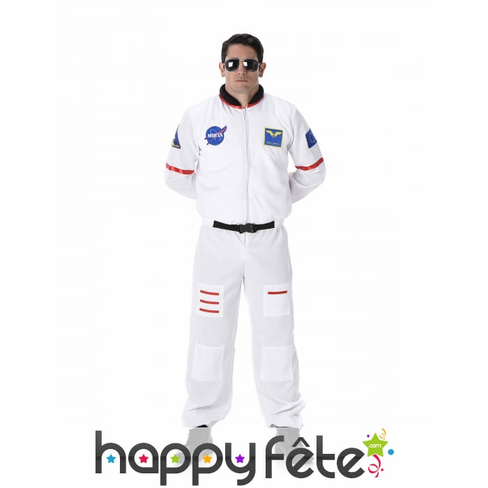 Combinaison d'astronaute blanche