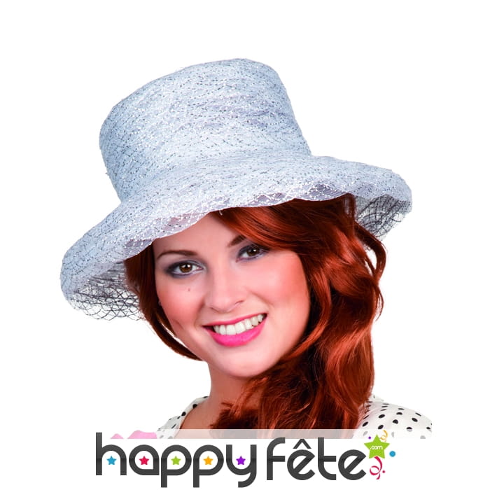 Chapeau de cocktail blanc