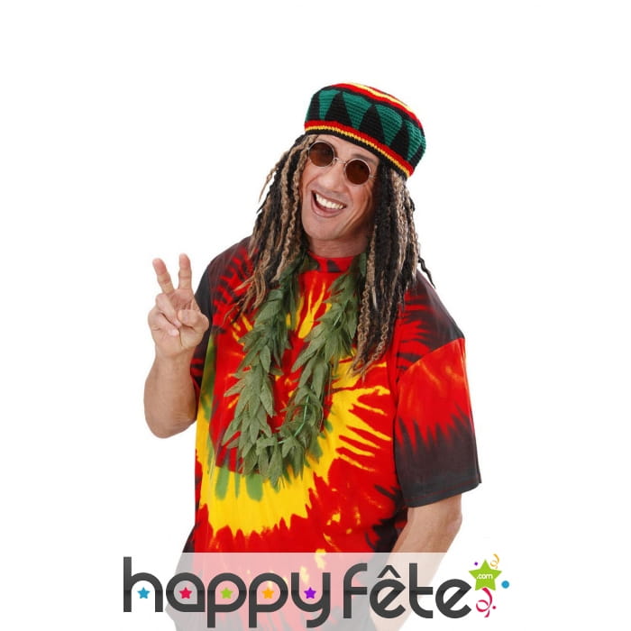 Collier de feuilles de cannabis