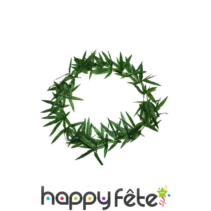 Collier de feuilles vertes