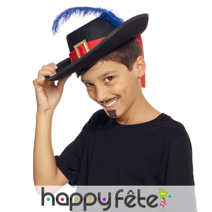 Chapeau de mousquetaire pour petit garçon