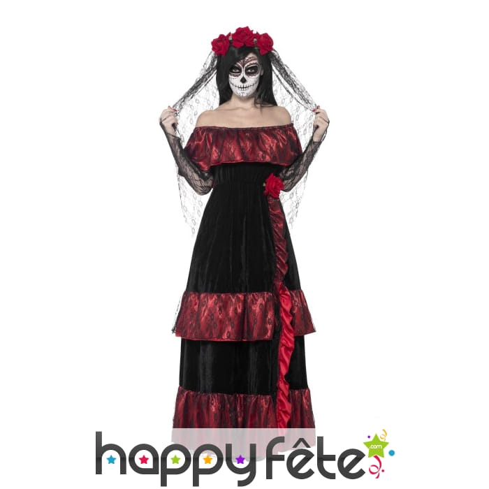 Costume de mariée du jour des morts