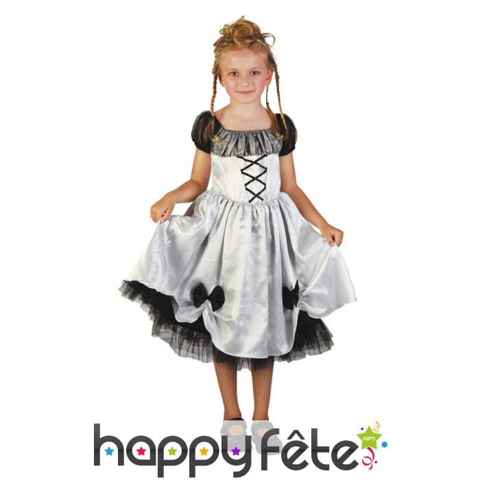Costume de petite mariée blanche et noire