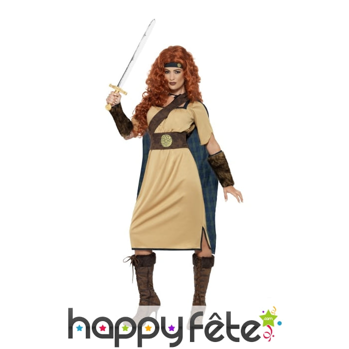 Costume de reine guerrière médiévale