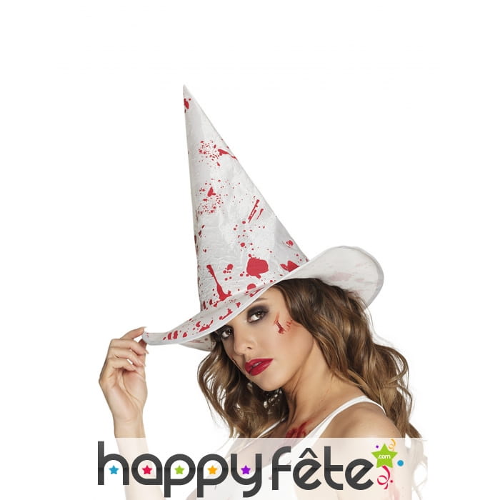 Chapeau de sorcière blanc taché de sang