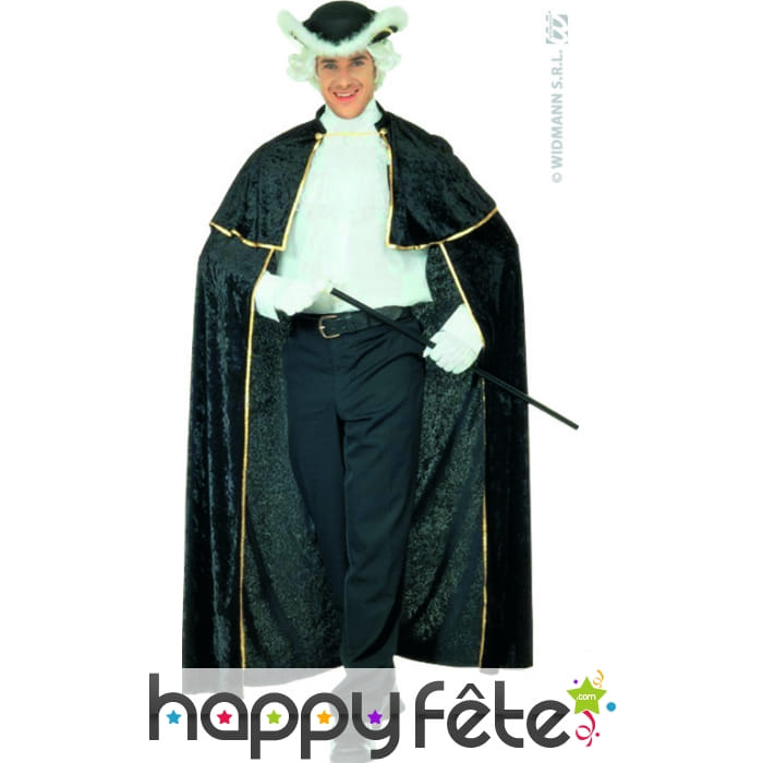 Cape de velours noir avec jabot