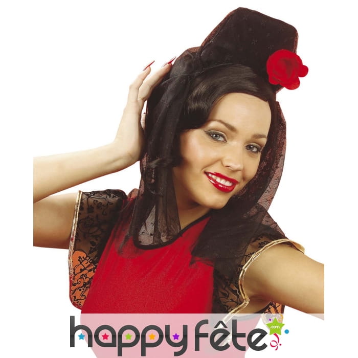 Coiffe espagnole avec voile noir et rose rouge