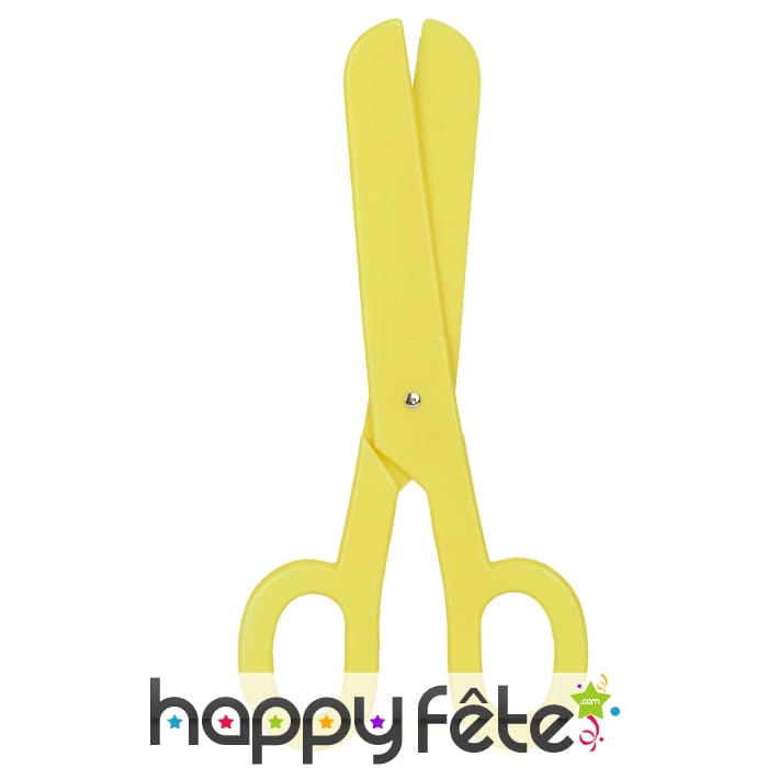 Ciseaux géants de couleur jaune