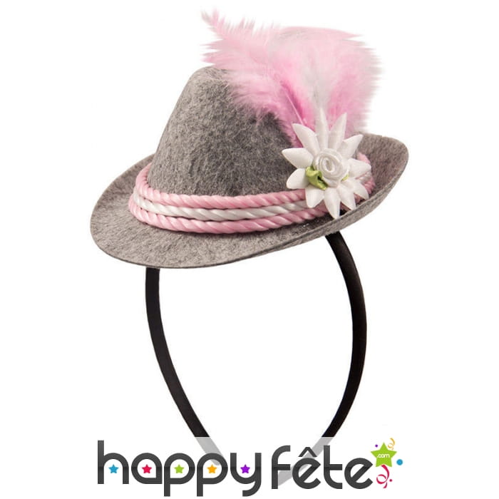 Chapeau gris rose de bavaroise sur serre tete