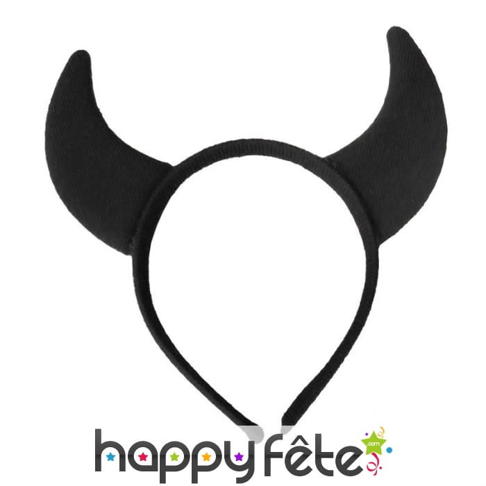 Cornes noires sur serre tête