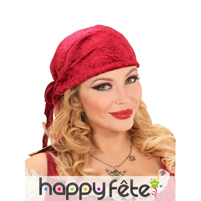 Collier pendentif pirate dor&eacute;