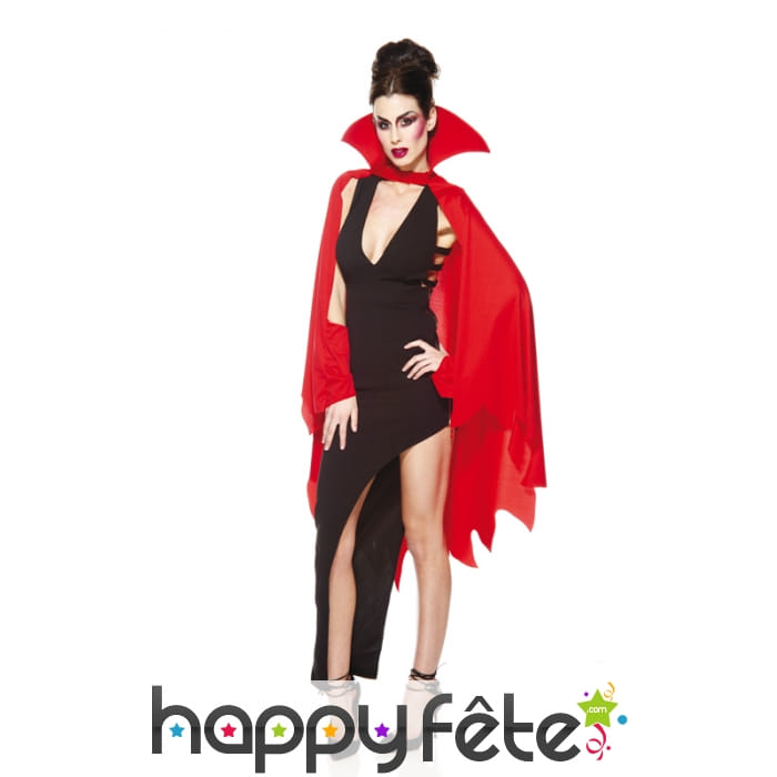 Cape rouge mi longue à grand col