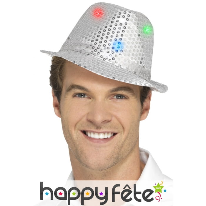 Chapeau sequins argentés lumineux
