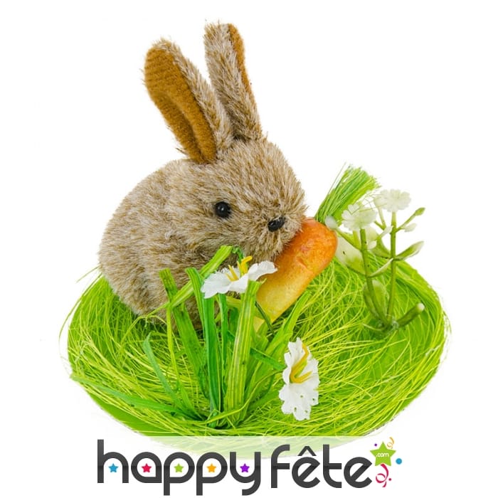 Déco de lapin sur herbe avec une carotte, 9x7.5cm