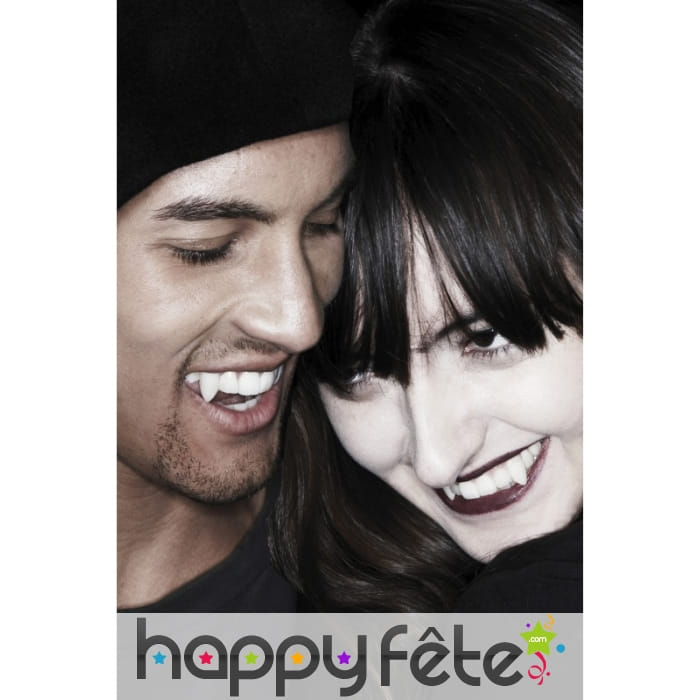 Dents vampire blanches