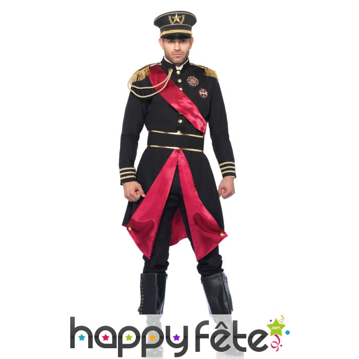 Elégant costume de général pour homme