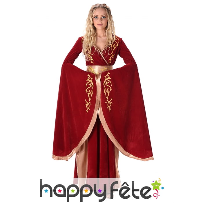 Elegante tenue rouge or de reine médiévale