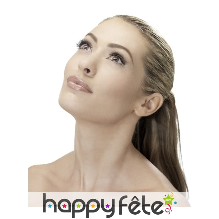 Faux cils naturels, effet volume