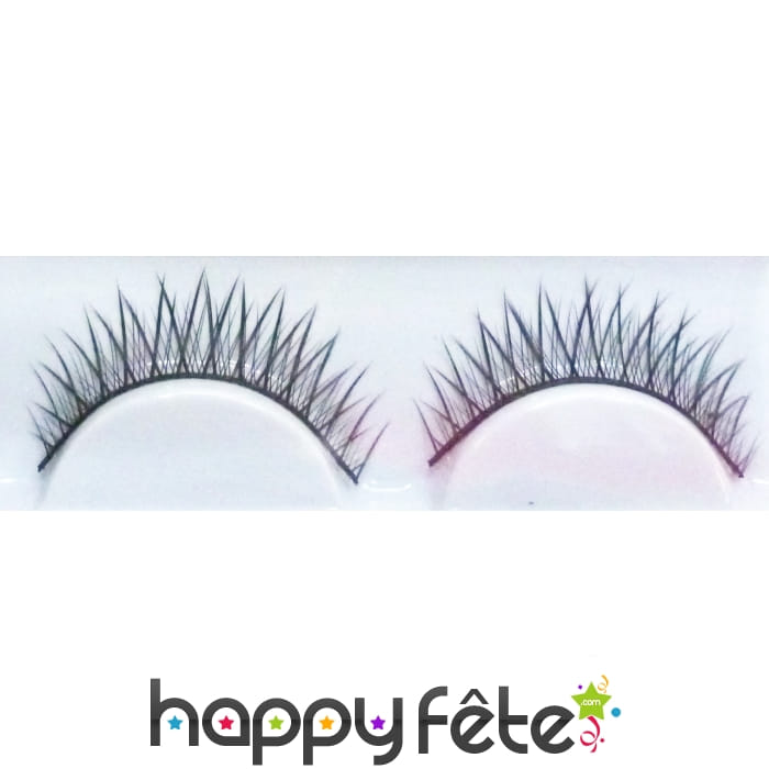 Faux cils noirs croisés