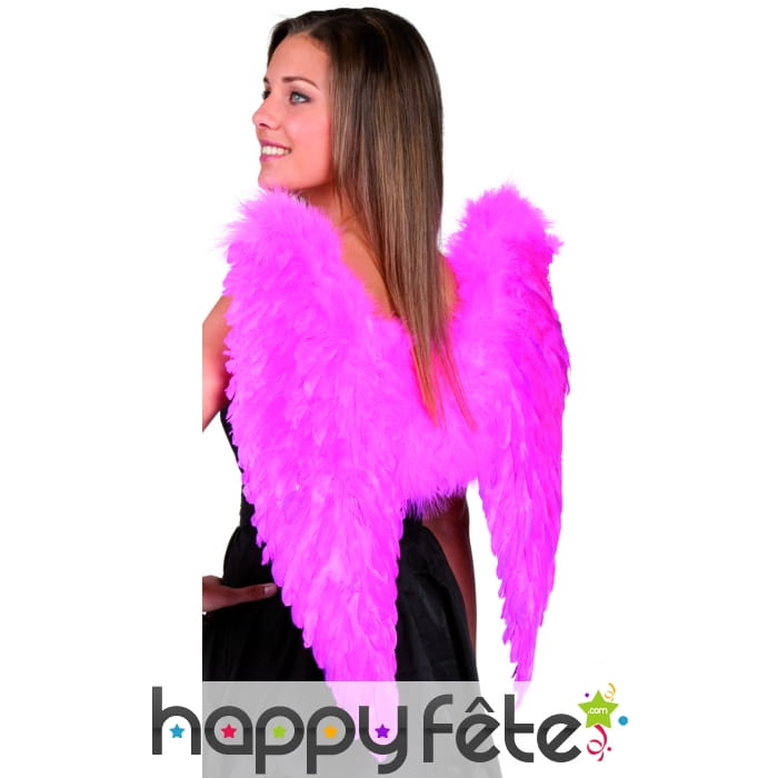 Grandes ailes fuschias d'ange en plumes