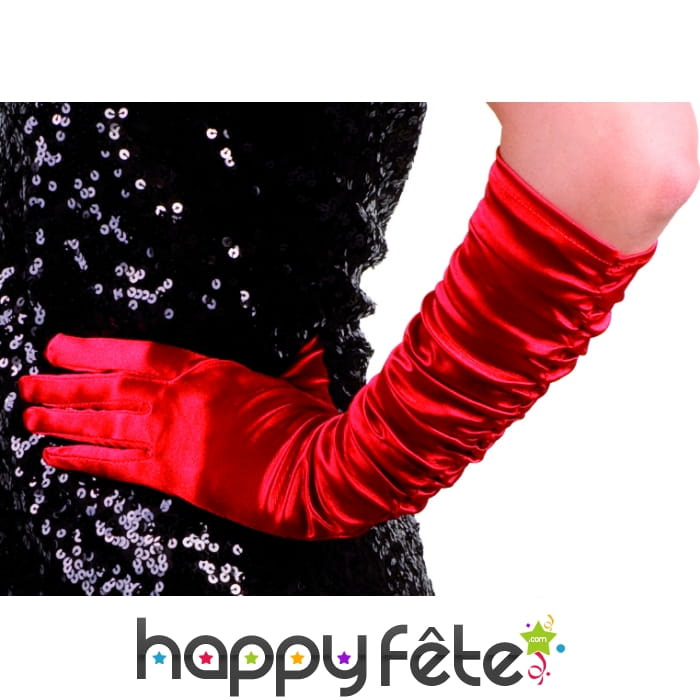 Gants plissés rouges satinés