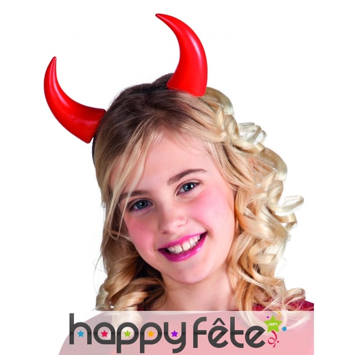 Hautes cornes rouges pour enfant