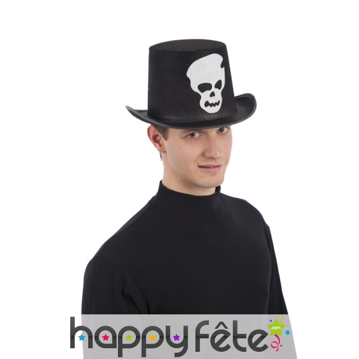 Haut de forme avec tête de mort imprimée