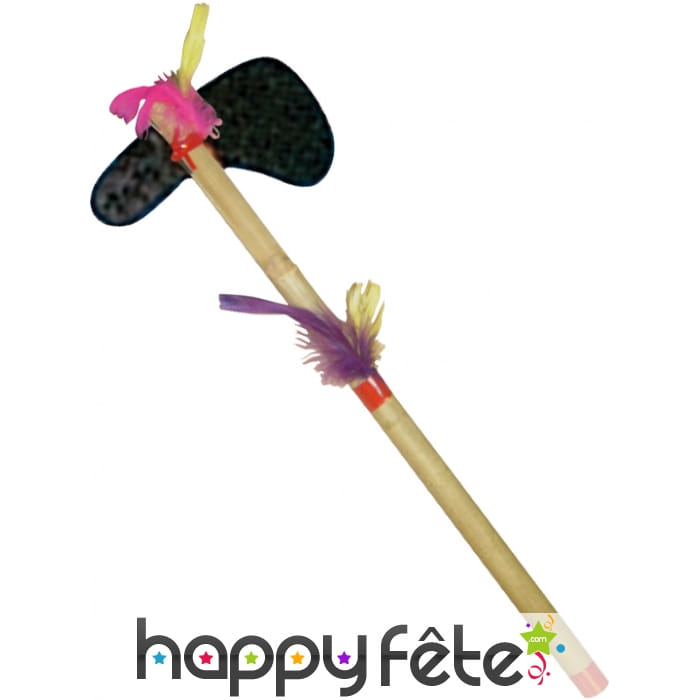 Hache indienne tomahawk avec plumes