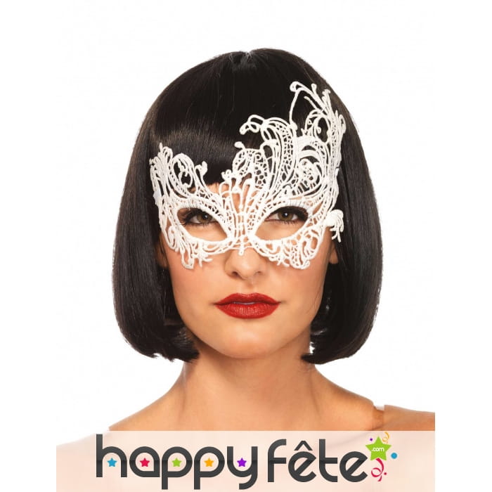 Haut loup en dentelle blanche fantaisie