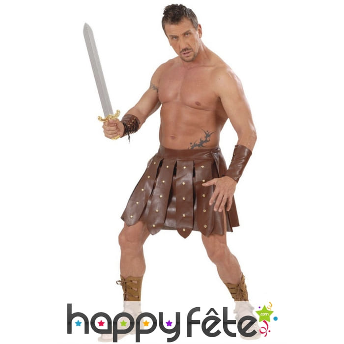 Jupe et manchons de gladiateur