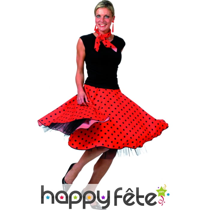 Jupe rock'n roll avec foulard rouge
