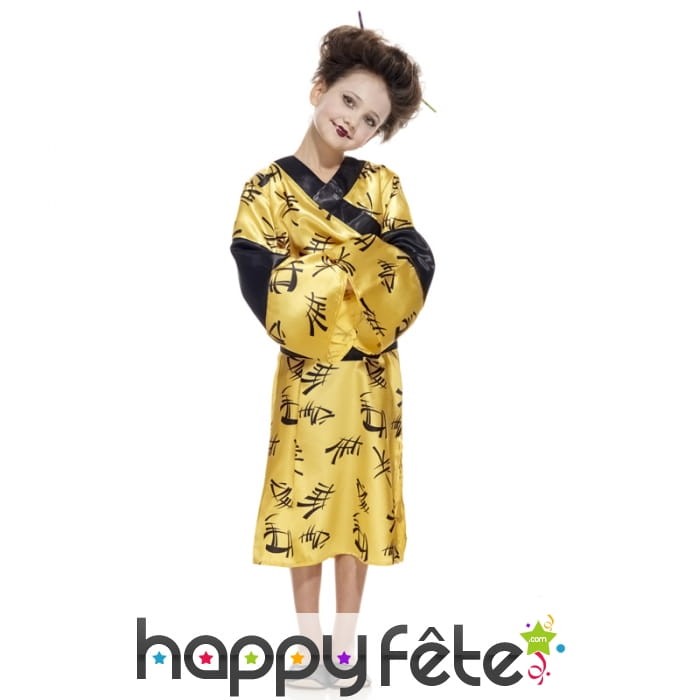 Kimono jaune satiné de petite chinoise