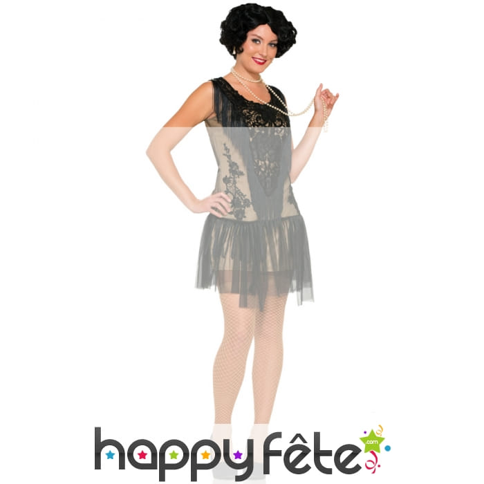 Long collier, boucles d'oreilles à perles beiges