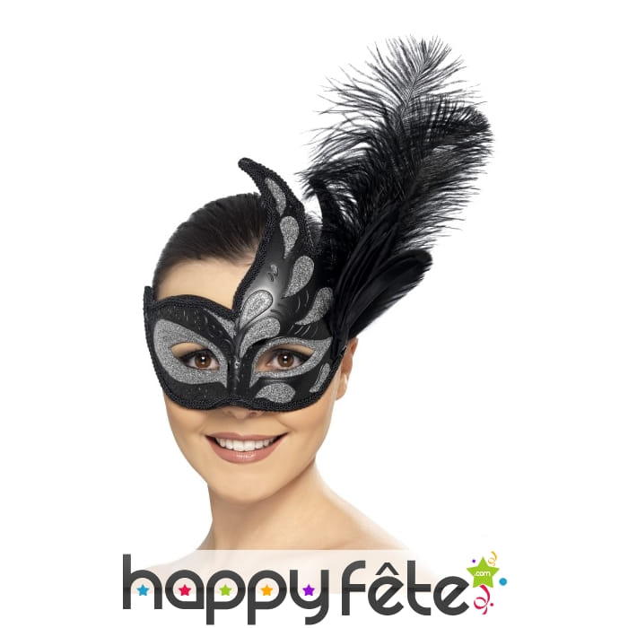 Loup colombine noir et argent orné de plumes