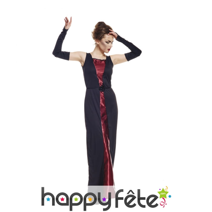 Long déguisement de femme vampire noir et rouge