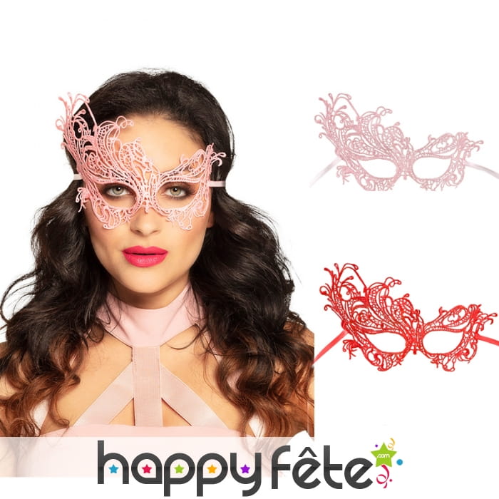 Loup en dentelle remontant sur le côté droit femme