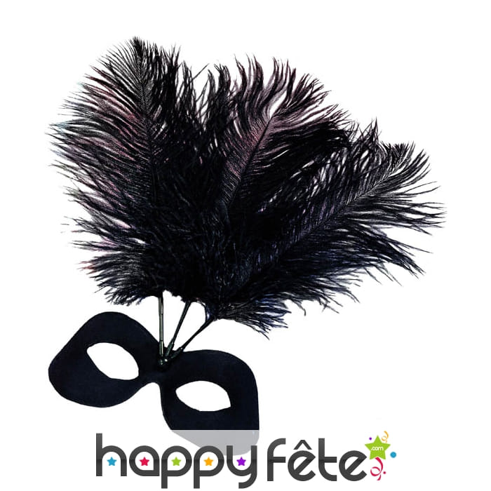 Loup guadeloupe avec plumes noires