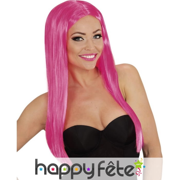 Longue perruque rose lisse raie centrale